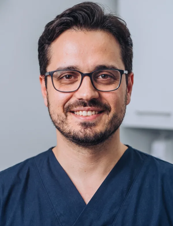 Dt. Enes Yol oral surgery dentist Istanbul
